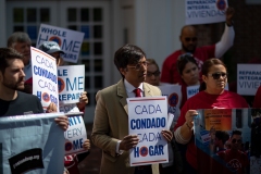 21 de abril de 2023 - El Senador Estatal Nikil Saval (D-Filadelfia) y el Representante Estatal Ismail Smith-Wade-El (D-Lancaster) se unieron a Lancaster Stands Up, POWER Interfaith, CASA, y los residentes y líderes de la comunidad en un llamamiento unido para la financiación permanente para el innovador Programa de Reparaciones Integrales de Pennsylvania.